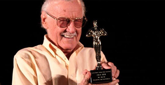 Stan LEE envahit le Web