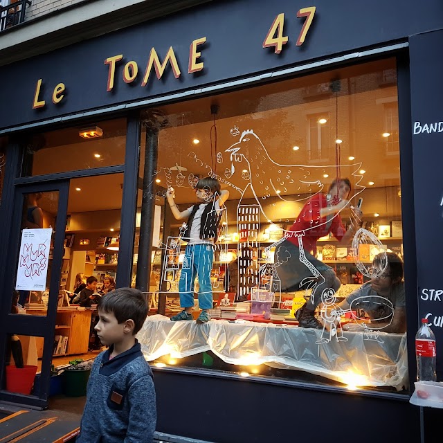 découvrez notre librairie à vitry-sur-seine, un espace chaleureux dédié aux passionnés de lecture. explorez une large sélection de livres allant des best-sellers aux classiques, participez à des événements littéraires et bénéficiez de conseils personnalisés de notre équipe. venez partager votre amour des livres avec nous !