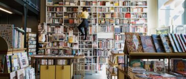 découvrez notre librairie en ligne, un espace dédié aux passionnés de lecture. explorez un large éventail de livres, des best-sellers aux nouveautés, en passant par des ouvrages rares. profitez de conseils de lecture personnalisés et d'offres exclusives. votre prochaine aventure littéraire vous attend!