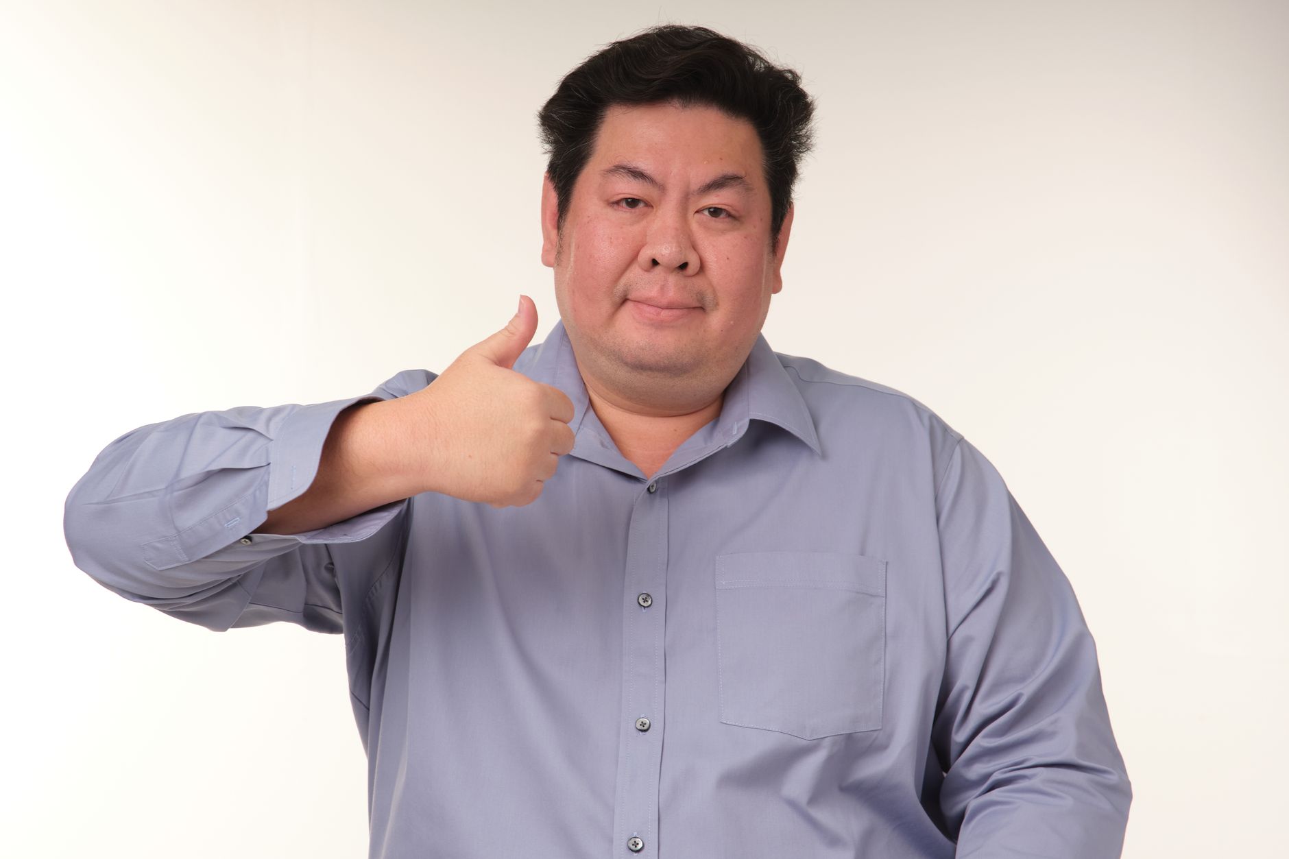 découvrez eiichiro oda, le talentueux créateur de one piece, l'un des mangas les plus emblématiques de tous les temps. plongez dans son univers fascinant, ses inspirations, et la magie qui a fait de cette œuvre un succès mondial, captivant des millions de fans à travers le monde.