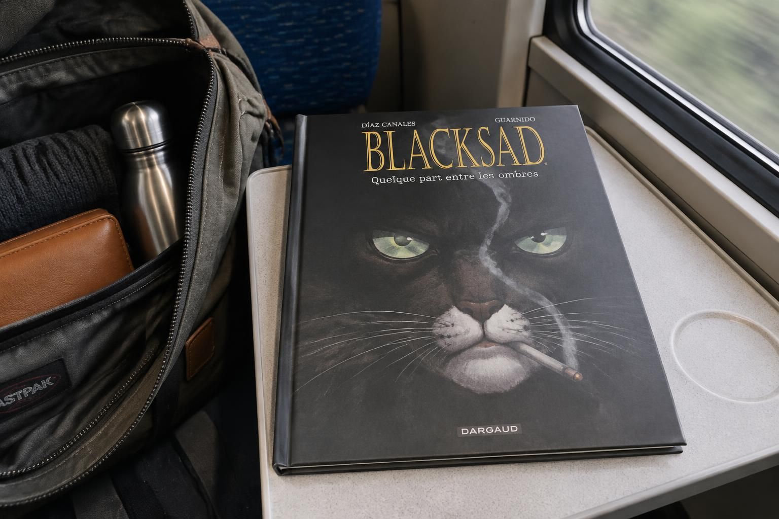 découvrez les meilleures bd thriller à glisser dans votre sac de voyage : suspense, enquêtes et frissons pour vous accompagner partout.